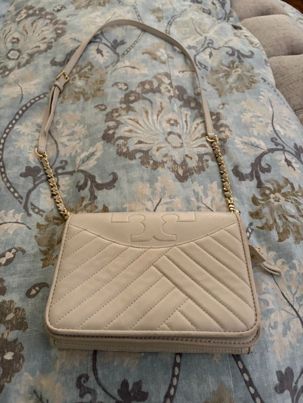 Tory Burch leather crossbody purse
